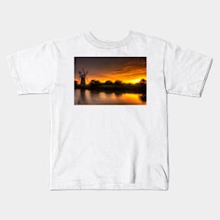 Turf Fen Sunset Kids T-Shirt